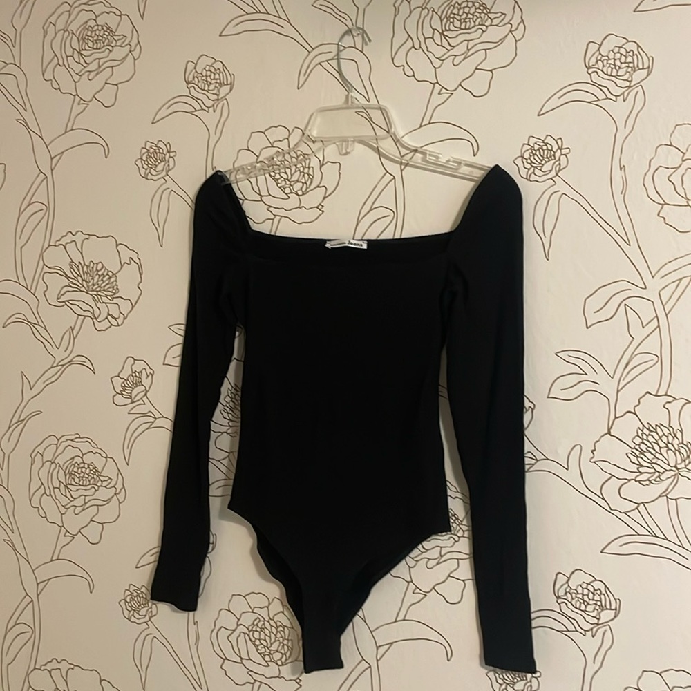 Reformation | Black Long sleeve Body Suit | S